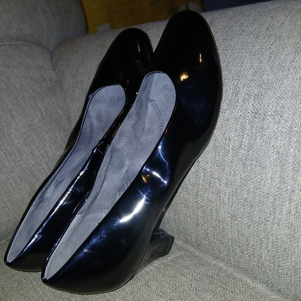 Elegant Black Aerosoles Women's Heels. Size 8.5 - Picture 13 of 16